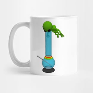 alien smoking a giant bong Mug